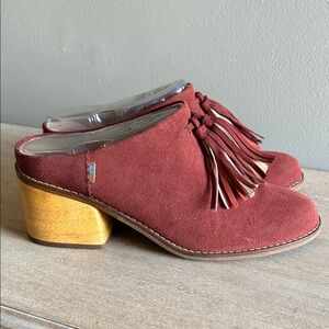 Boho Retro Rust Tassel Loafers Vintage Inspired Block Heel Clogs Womens Size 7.5